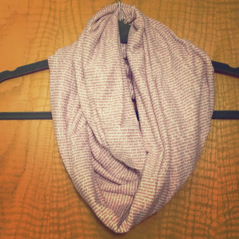 Les Miserables Litographs Scarf